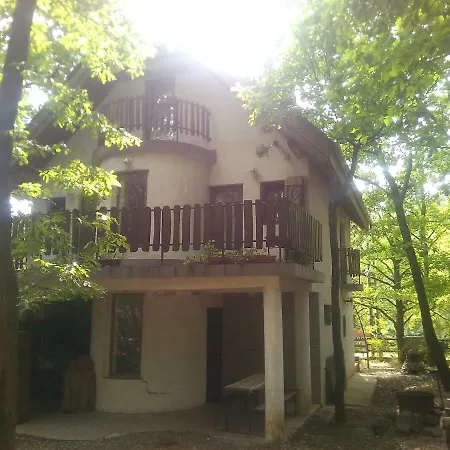 Csalavér-vendégvadászház Noszvaj